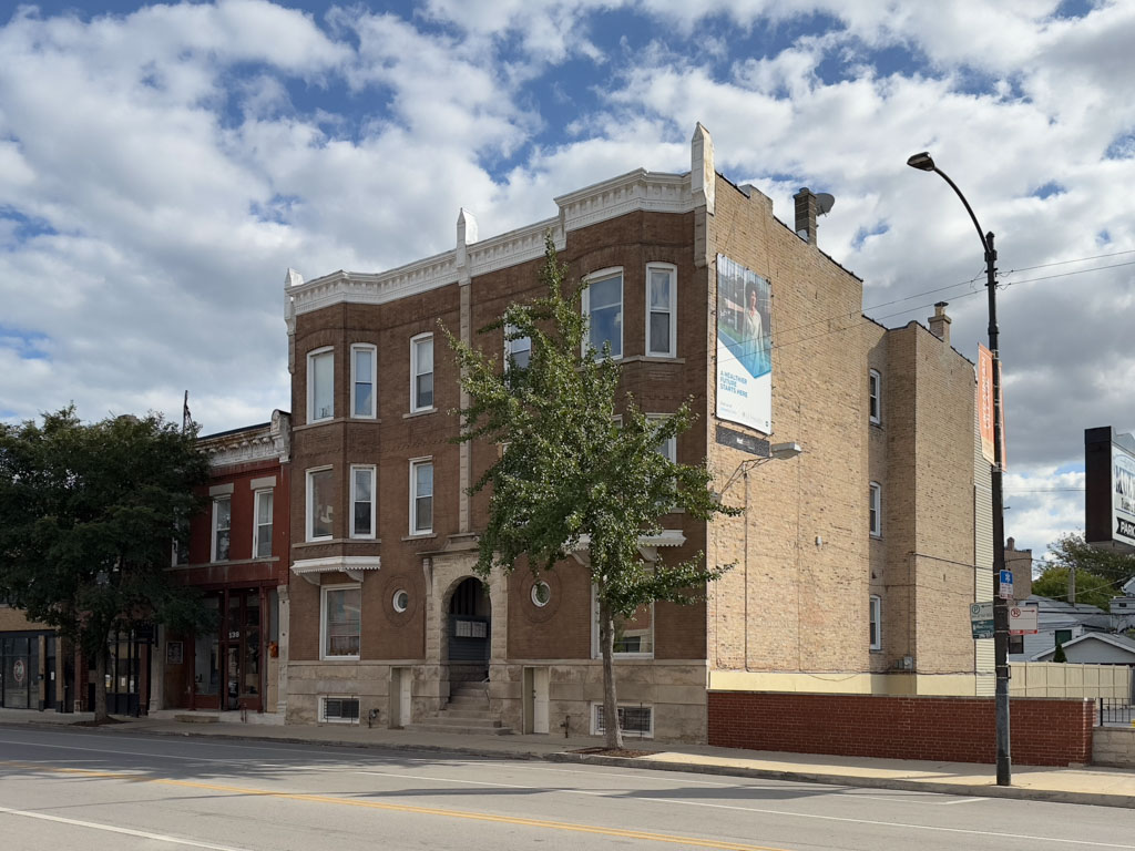 Chicago + Hoyne